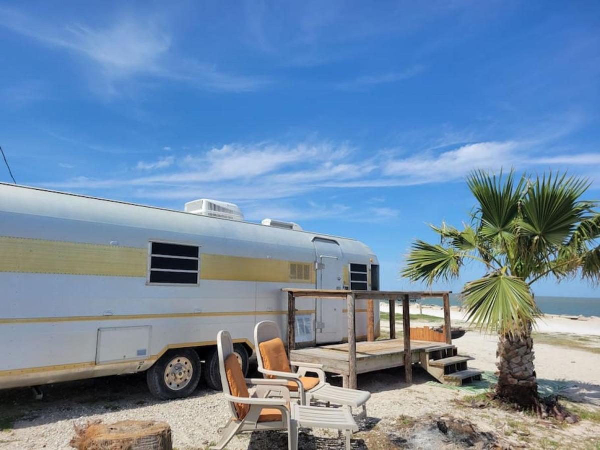 Maggie At The Beach - 1973 Vintage Rv Port Lavaca Eksteriør bilde