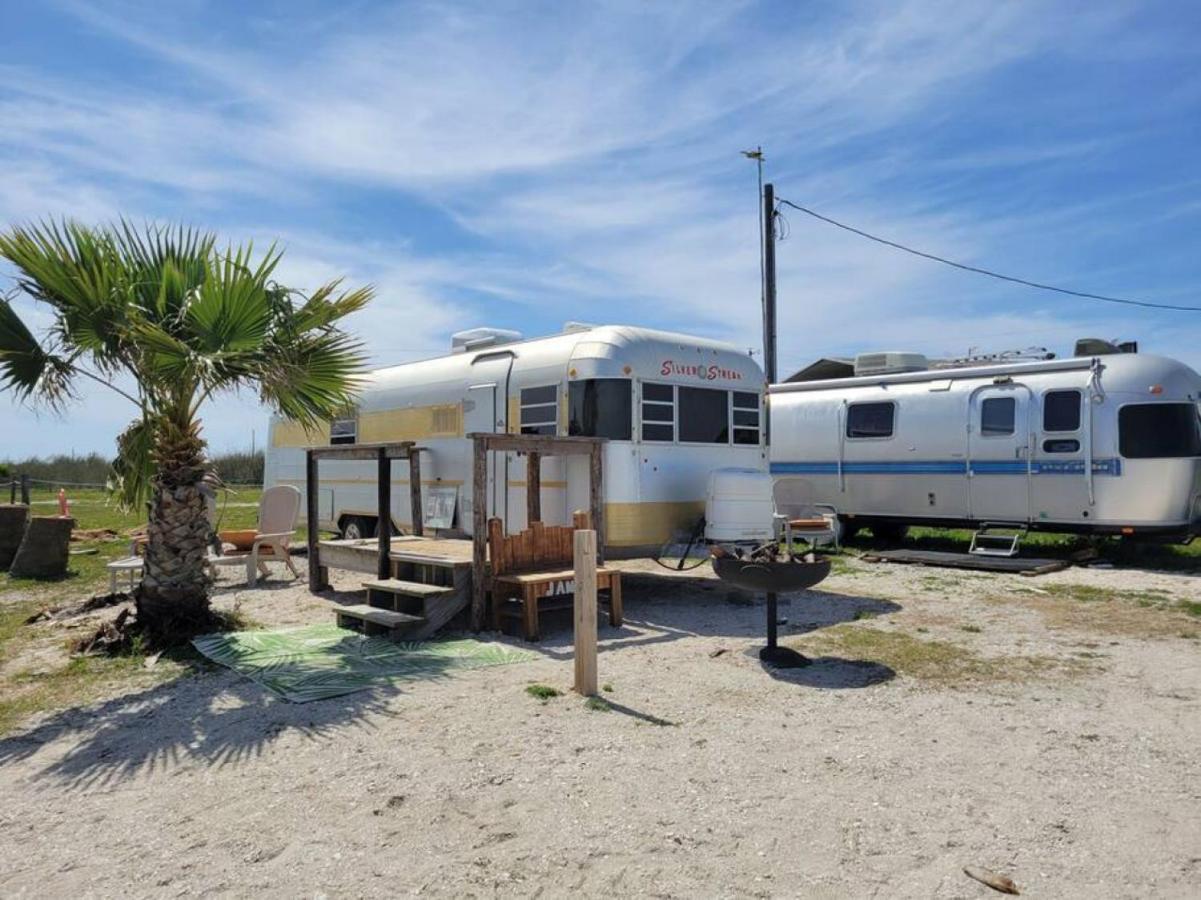 Maggie At The Beach - 1973 Vintage Rv Port Lavaca Eksteriør bilde